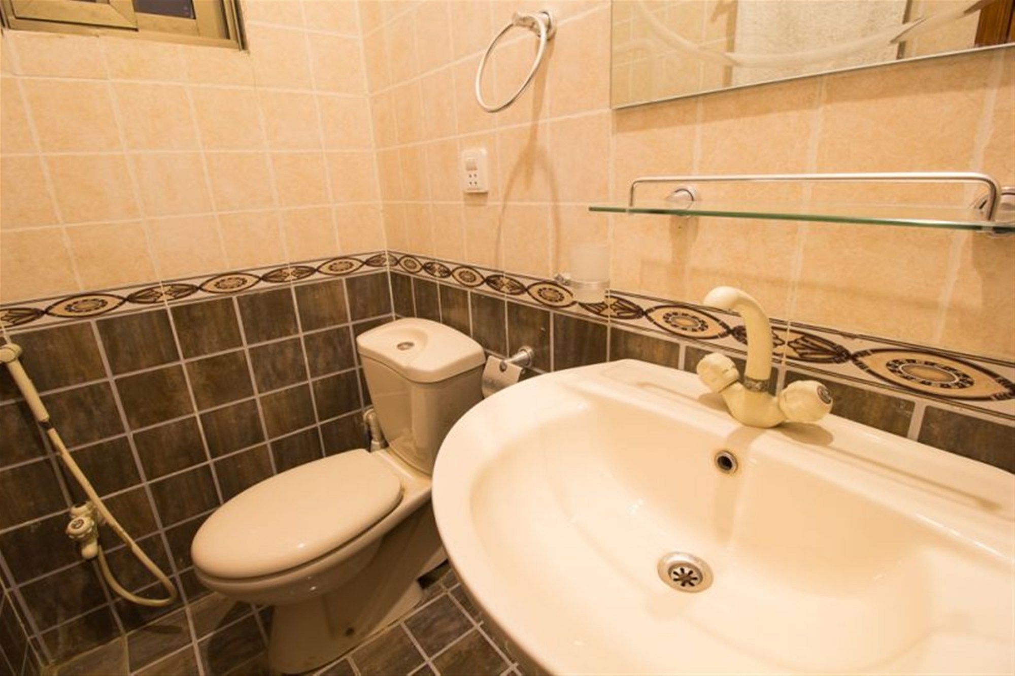 קראצ'י Royal Inn Hotel מראה חיצוני תמונה